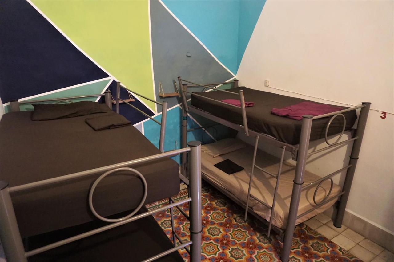 Akasha Hostel Mérida Room photo